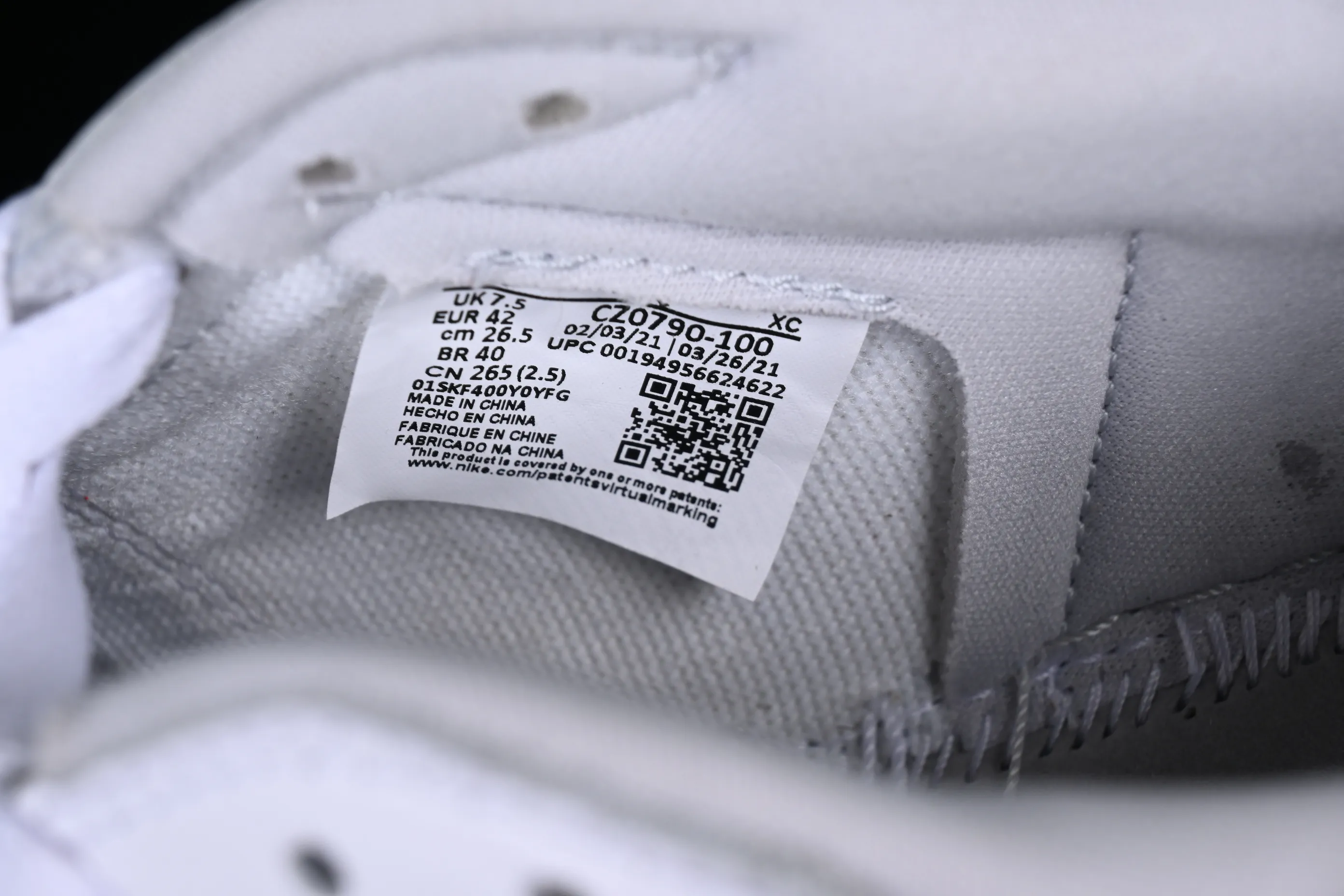 All categories Air Jordan Jordan series basketball shoes Air Jordan 1 Low LJR version Air Jordan 1 Low OG "Shattered Backboard" AJ1 Joe 1 customized version white buckle low-top basketball shoes CZ0790-100
